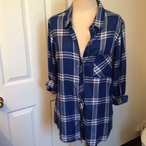 Falls Creek Tops - Soft blouse.